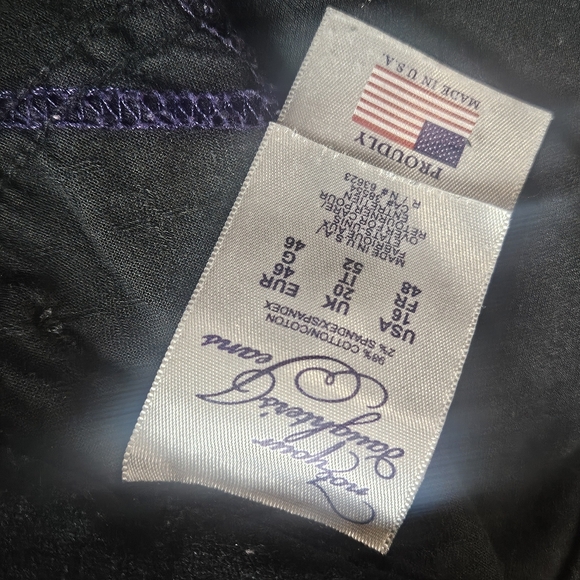 NYDJ Velvet Pants Size 16 Black Bootcut Gothic Inspired High Rise Velour Bottoms - Picture 8 of 9